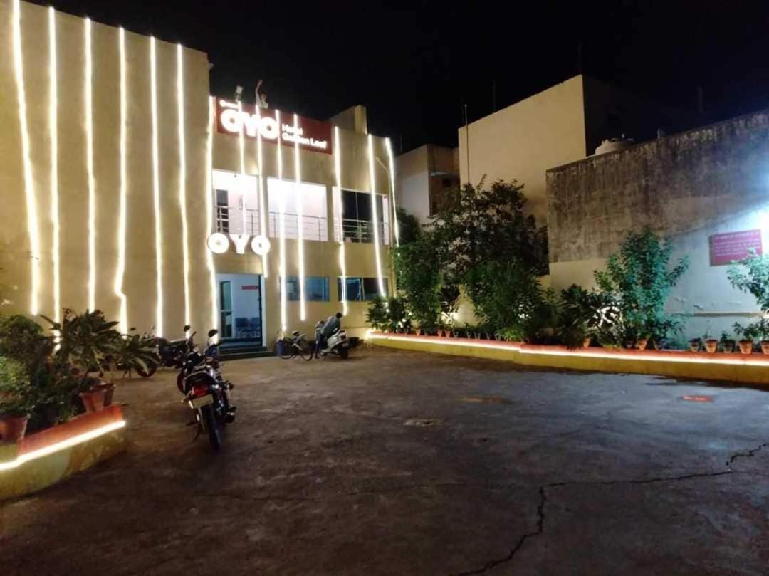 Flagship Hotel Golden Leaf Bilaspur  Exterior photo